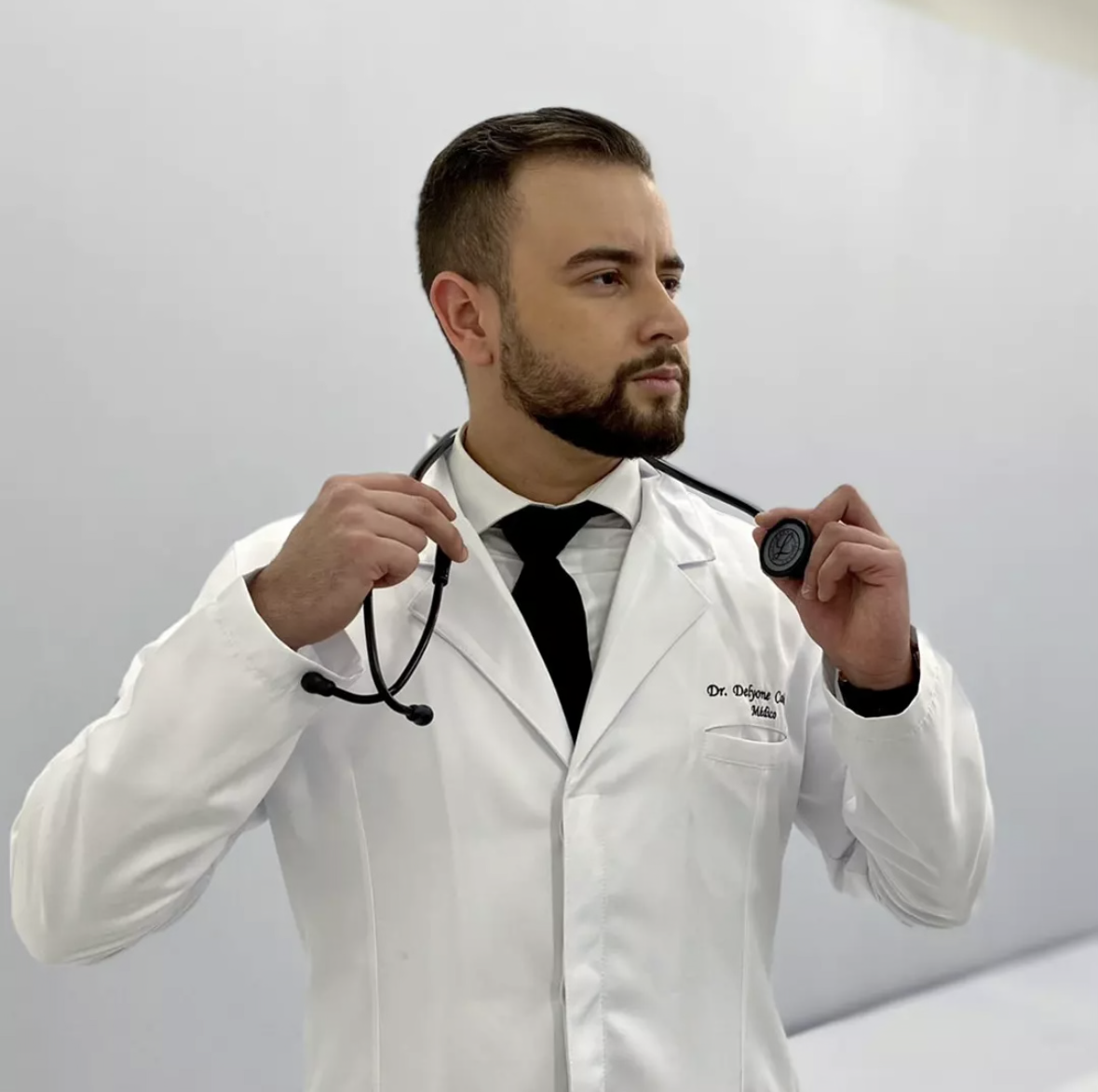 Dr. Delyone de Paula Canedo Filho, presidente fundador do Instituto Delyone
